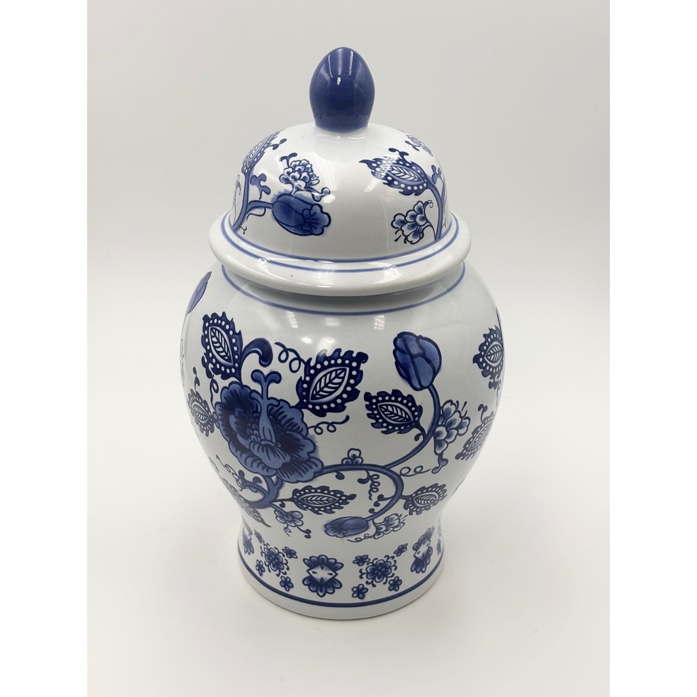 Vintage Chinoiserie Blue and White Floral Ceramic Ginger Jar Lidded 10"